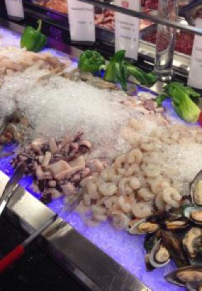 Zhou's Five - Viktoria Center