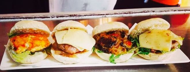 Momo Burger
