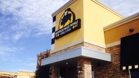 Buffalo Wild Wings in ออโรรา
