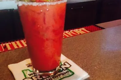 AJ's Hideaway Bar & Grill in Keizer