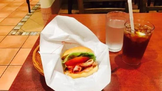 Mos Burger Okinawa Chibana