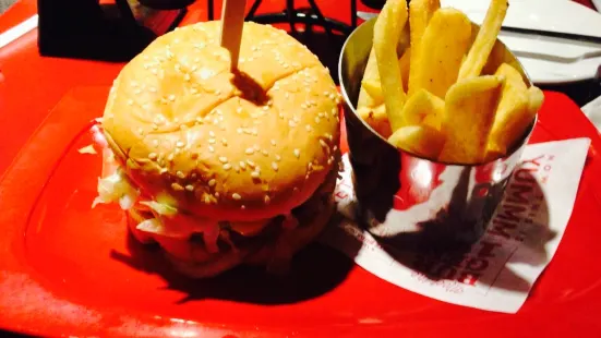 Red Robin Gourmet Burgers