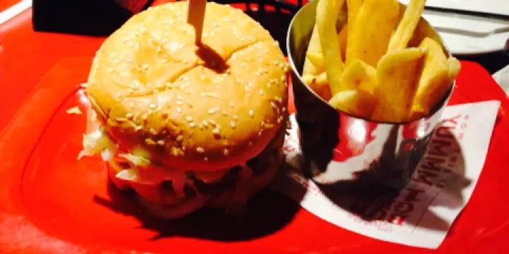 Red Robin Gourmet Burgers