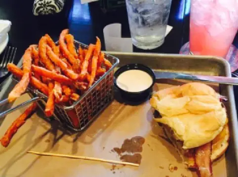 Omaha Tap House - Downtown