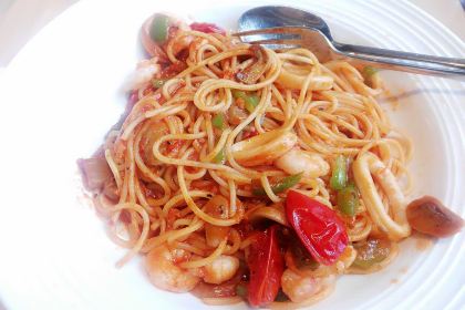 必勝客（華貿天地店）