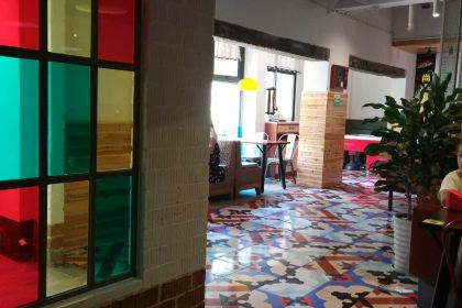 叁个大叔的面隔壁烧烤(崇和路店)