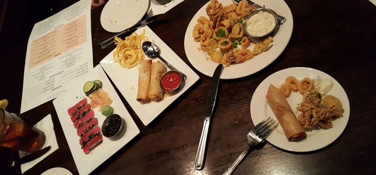 Burtons Grill & Bar
