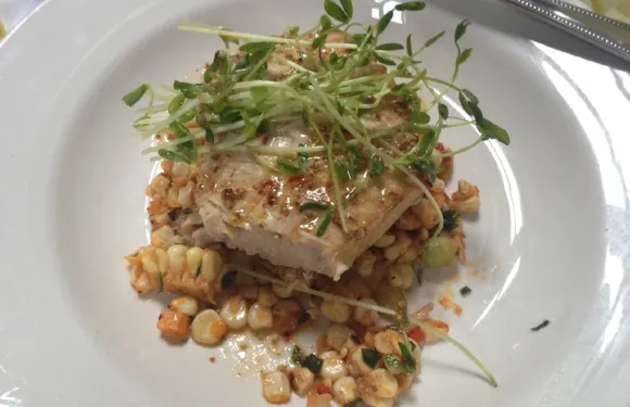 Quahog's Seafood Shack （and bar）