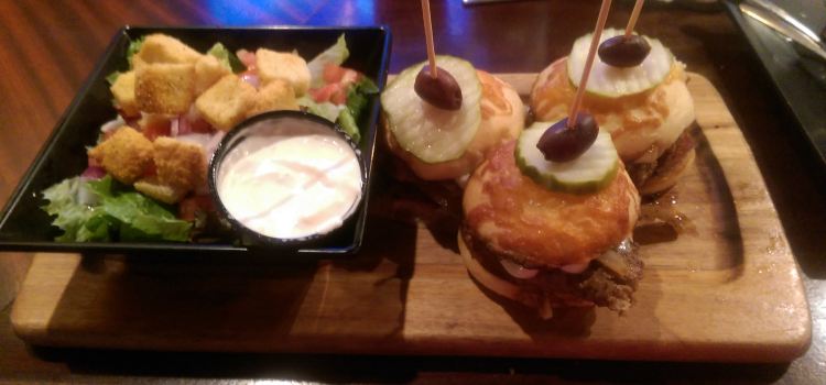 Tarpon Tavern