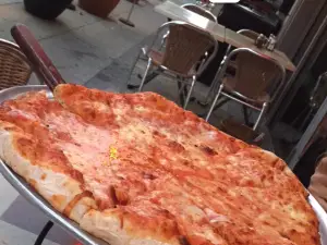Regina Pizzeria