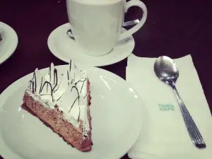 Tante Sara - Café & Bar