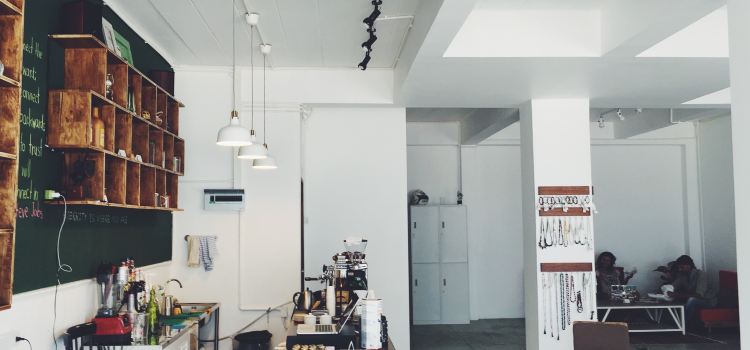 Dots Coffee