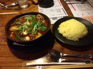 Asian Bar Ramai