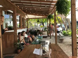 Vagamundo Coffee & Waffles