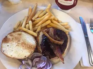 Matthews Diner & Pancake House