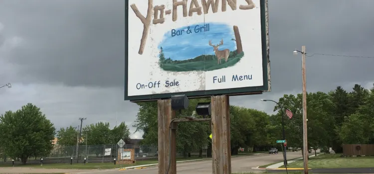 Yo-Hawn's Bar and Grill