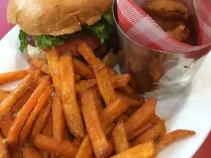 Ed's Easy Diner - Peterborough Extra