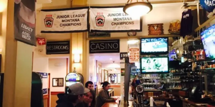 Metals Sports Bar and Grill