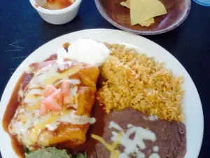 Santi's Mexican Grill And Banquet