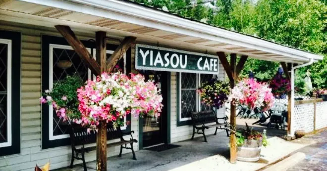 Yiasou Cafe