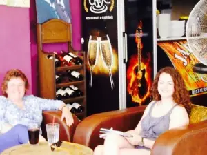 Jaffa's Restaurant Cafe and Bar