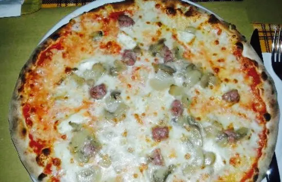 Bar Pizzeria Gelateria Centrale