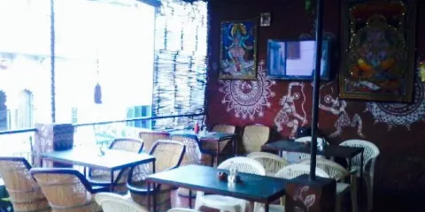 Cool Cafe Restaurant