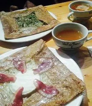 La Petite Crêperie