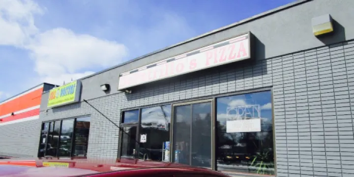 DE Petrillo's Pizza & Bakery