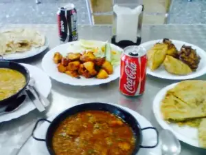 Khan's