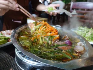 Lang Nghe Restaurant