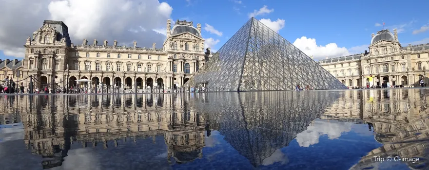 Museo del Louvre