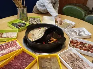 上錦宴鮮毛肚量販火鍋