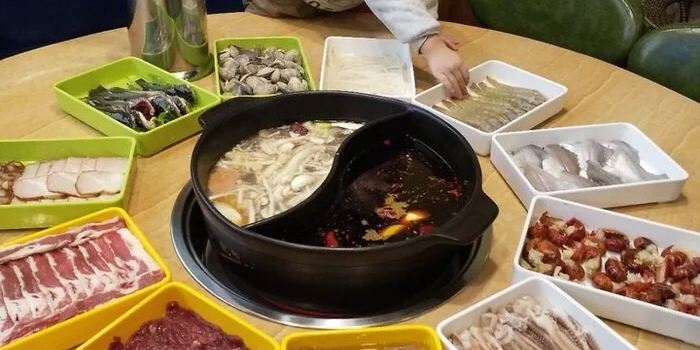 上锦宴鲜毛肚量贩火锅(万和欢乐海岸店)