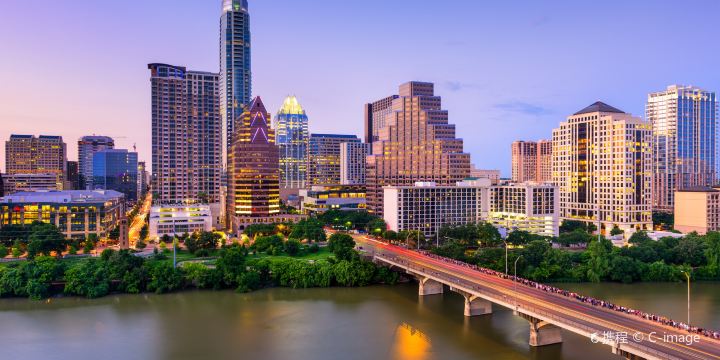 Ann W. Richards Congress Avenue Bat Bridge