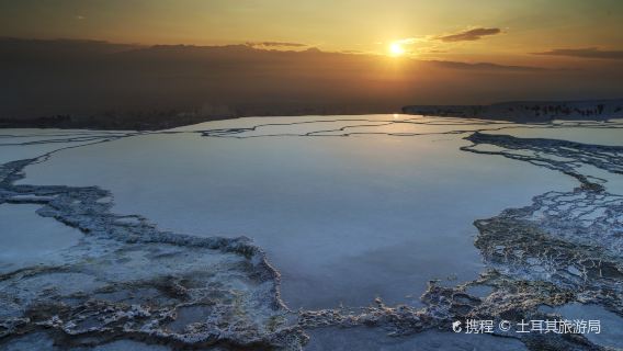 Pamukkale+Hierapolis1-day Tour [From Izmir]