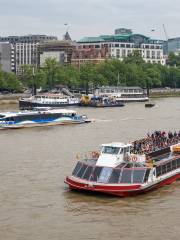 River Thames Cruises With Meals