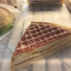 罗森尼娜(东江店) User Photo