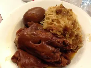Mr. Shuei Pigs' Knuckles
