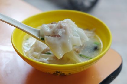 龙抄手(春熙路总店)