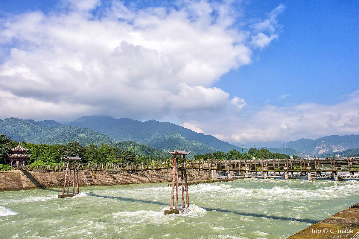 都江堰景区へのアクセス