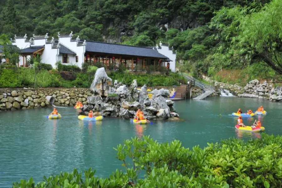 千島湖仙人谷漂流