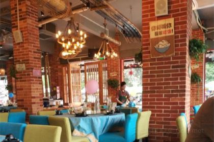 Fisherman Beer-battered Fish 15-year Store