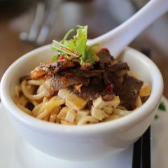 有家驴肉黄面(敦煌店) User Photo