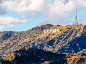 Scritta Hollywood