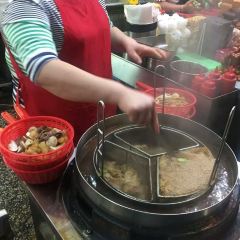 Lantern soy sauce braised food 여행 사진