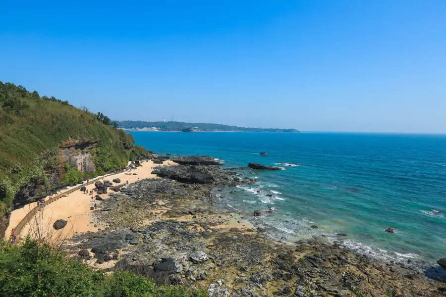 鰐魚山景区