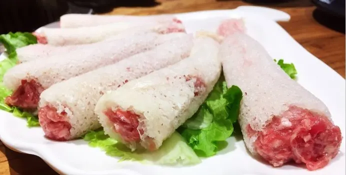 Zhenghexianniuchaoshan Beef Hot Pot (renhexincheng)