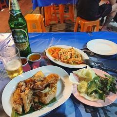 Roasted Chicken Hua Hin Restaurant User Photo