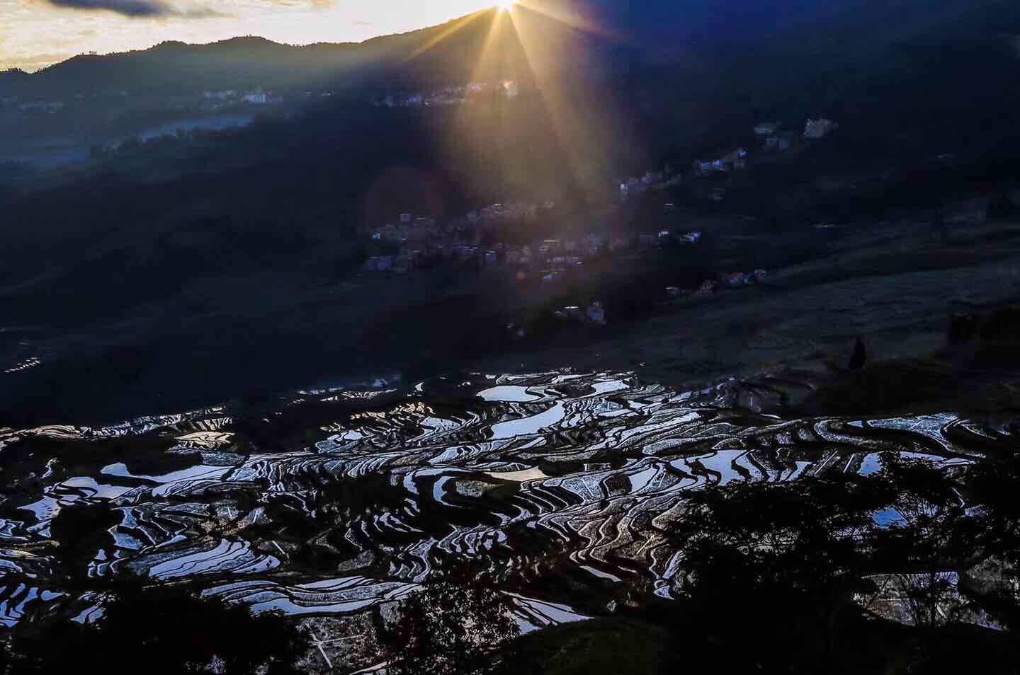 中國雲南元陽哈尼梯田一日遊【蒙自出發（不含門票、用餐）】